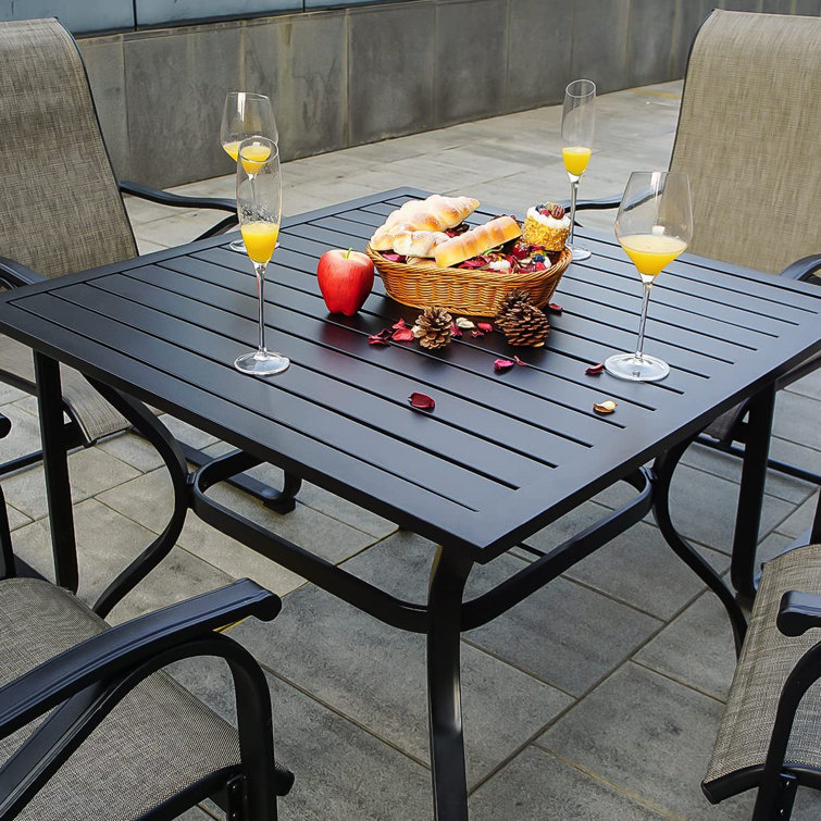 Outdoor dining deals table black metal